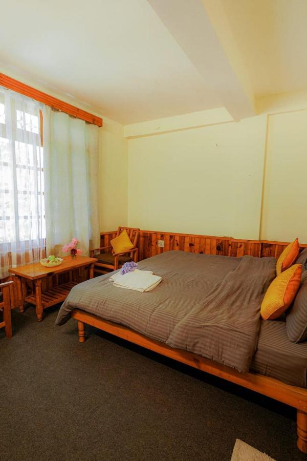 מנאלי Mars Monkey Hostel & Cafe מראה חיצוני תמונה