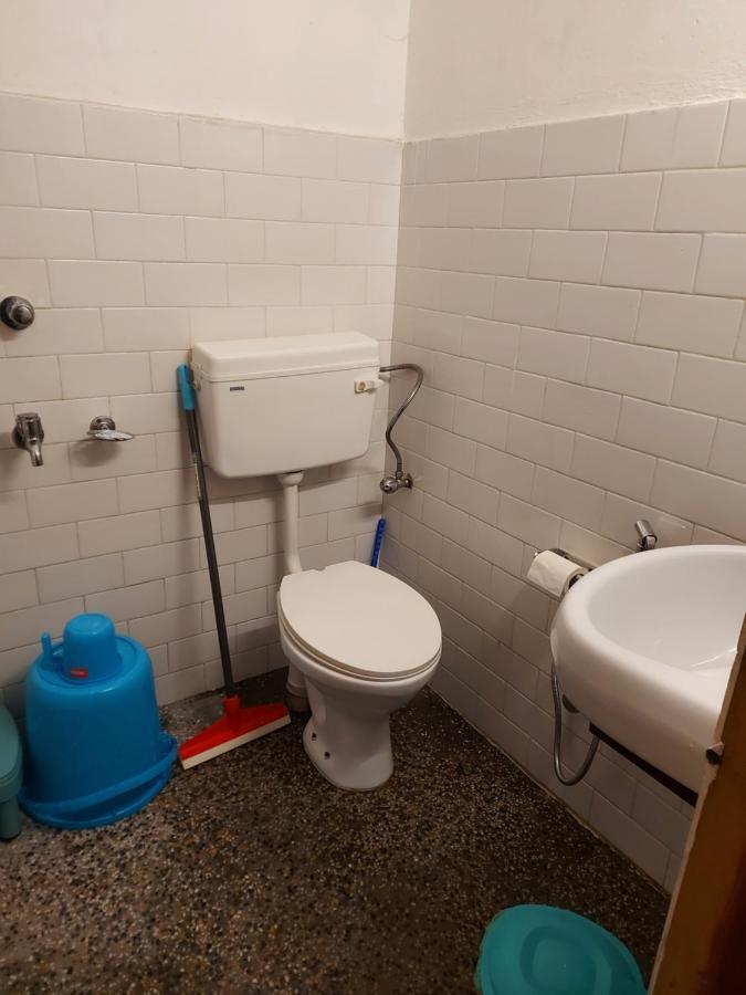 מנאלי Mars Monkey Hostel & Cafe מראה חיצוני תמונה